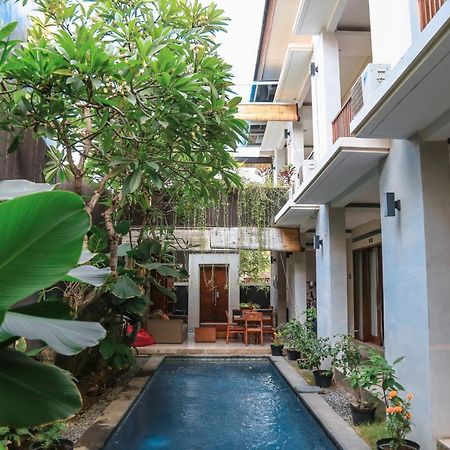 Alia Home Denpasar  Luaran gambar