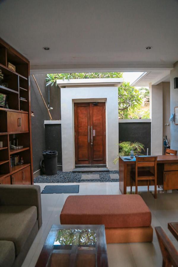 Alia Home Denpasar  Luaran gambar