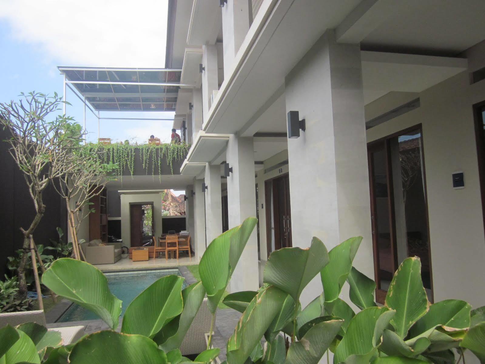 Alia Home Denpasar  Luaran gambar